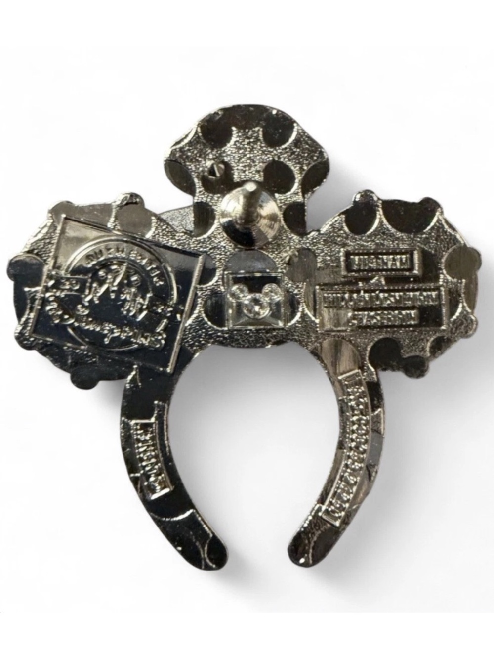 Disney Mickey Mouse Steamboat Willie Ears Hidden Mickey Chaser Pin - Picture 2 of 2